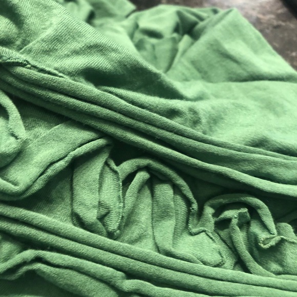 Beautiful apple green sundress - Picture 5 of 6